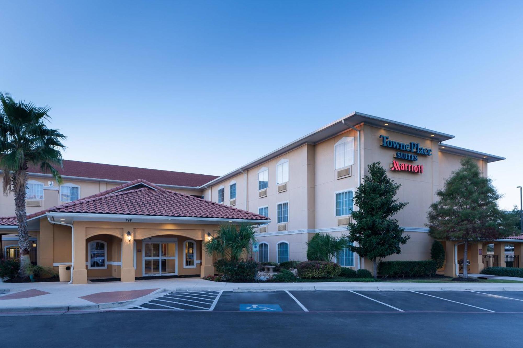 Towneplace Suites By Marriott San Antonio Airport מראה חיצוני תמונה